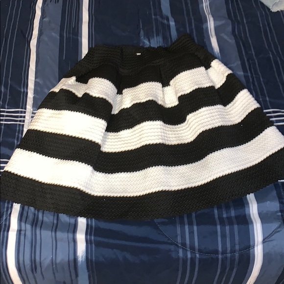 4skirts - Picture 7 of 8